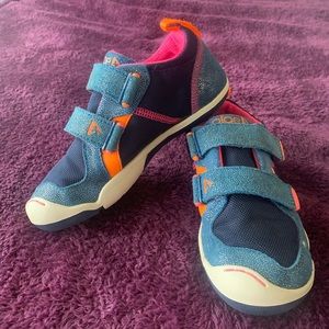 Girls Plae shoes